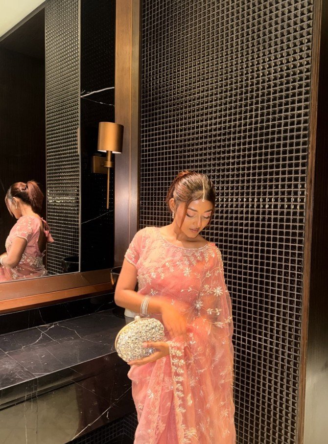 cute stylish saree girl dp